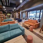 тес гарденс Apartman