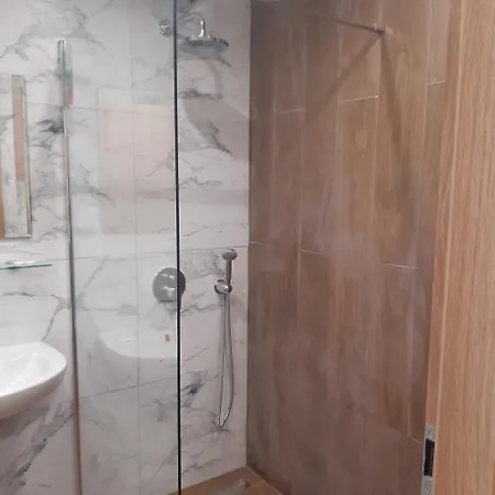 тес гарденс Appartement *