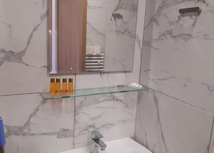 тес гарденс