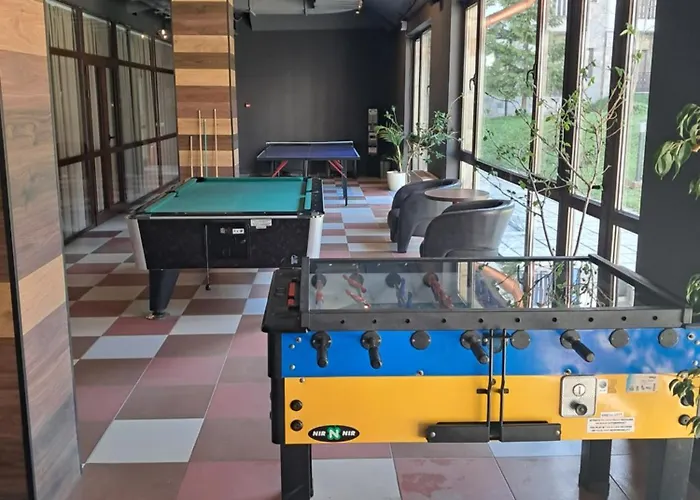 тес гарденс Apartment Borowez